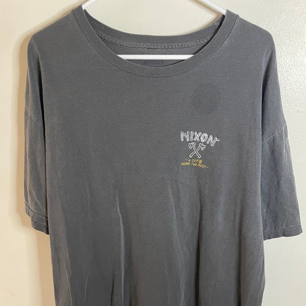 Graphic tee